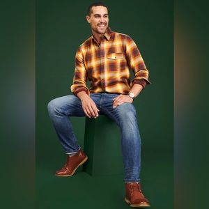 Men’s Premium Outdoor Long Sleeve Flannel Button Down Shirt